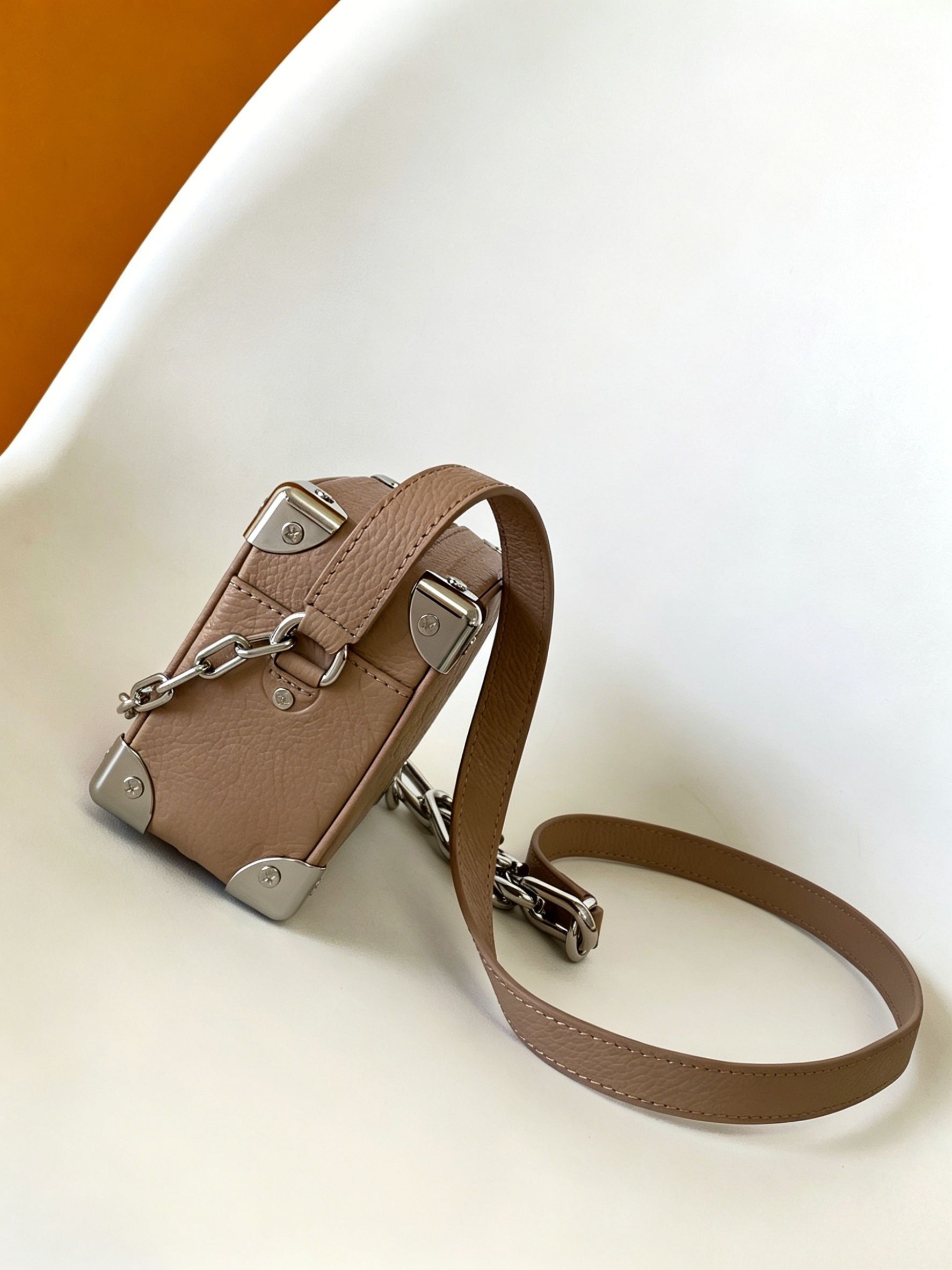 Modern Versatile Multi-Pocket  - Leatherworking Items review and price